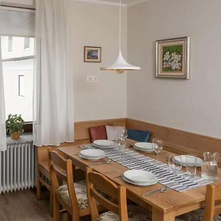Apartma Ajda *
