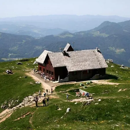 Apartma Ajda * Zelezniki